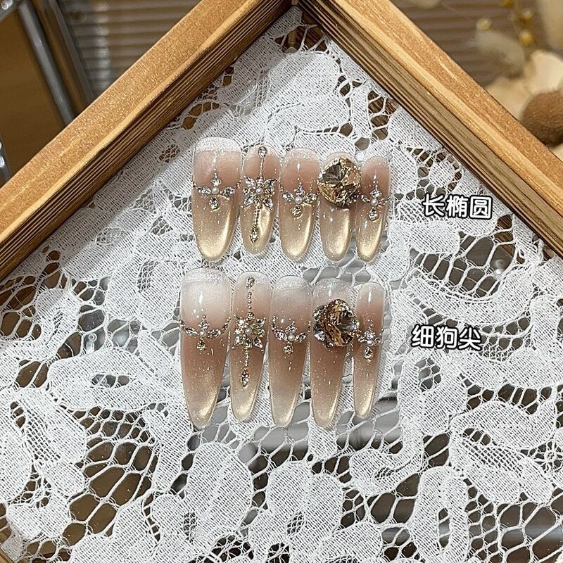 A Gu [Date Cookie] Autumn and Winter Maillard Color Gradient Brown Coffee Cat's Eye Zircon with Diamonds Light Luxury Wearable Nails