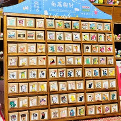 集麦社创意卡通彩色金属胸针