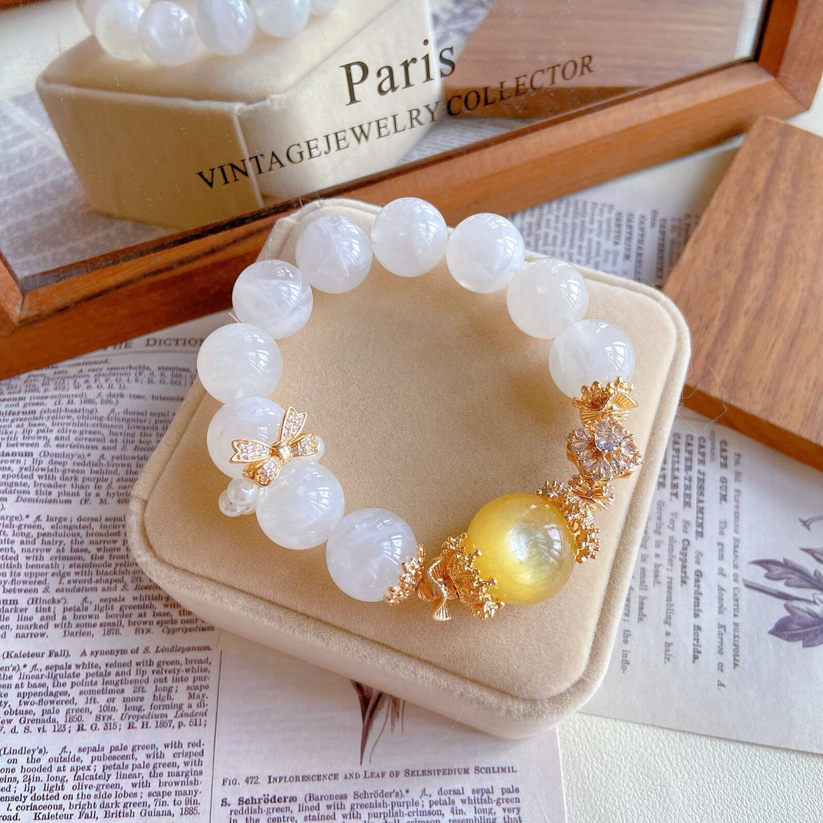 Jubei [Snowy Plateau Gleanings] Natural 18mm Gold Lithium Mica and 15mm Snowflake Phantom Quartz Mixed Crystal Bracelet - Wholesale
