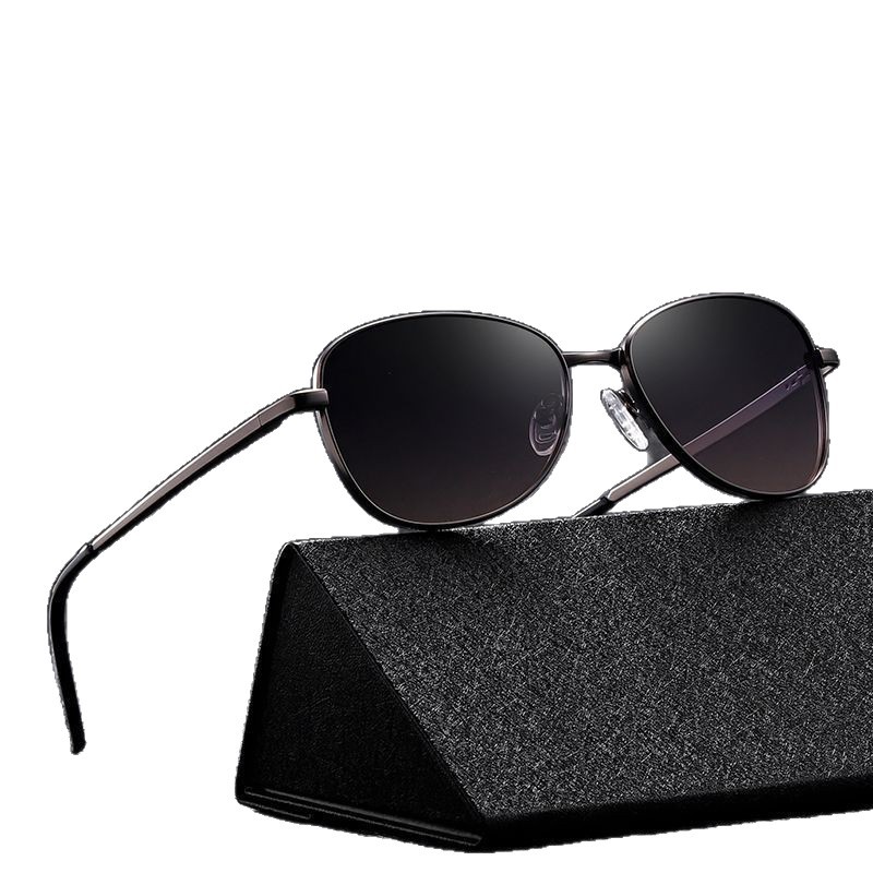 Spot wholesale gafas de sol de metal S15110 nuevos hombres gafas de sol de venta caliente transfronterizas gafas de sol polarizadas al aire libre