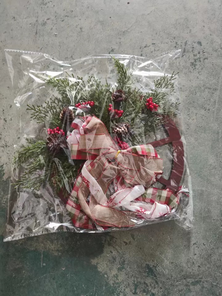 Christmas Wreath Image 1