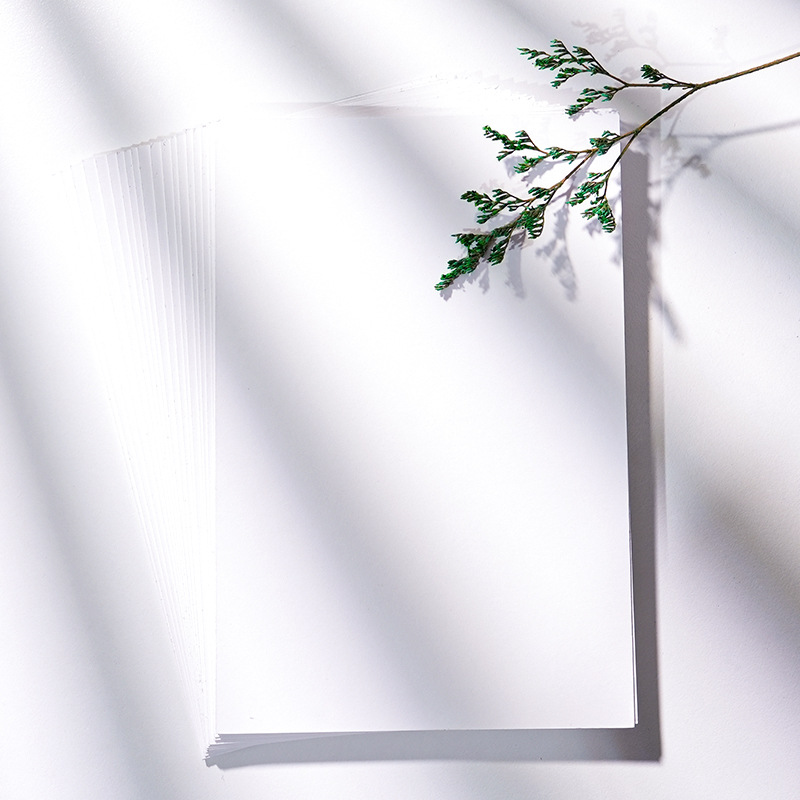 Tarjeta en blanco Papel duro blanco Pintado a mano Postal de bricolaje Marcador de tarjetas de póquer Tamaño de graffiti Tarjeta de felicitación engrosada