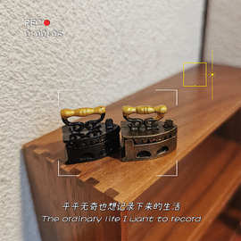 微缩玩具模型经典裁缝铺场景娃娃屋配件迷你烫斗熨斗摆件
