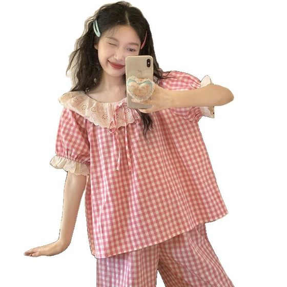 South Korea ins ladies spring and summer new Korean style pink plaid round neck lace short sleeve trousers pajamas suit wholesale