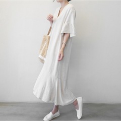 韓国版の婦人服の新型のゆったりした大きいサイズの中袖vネックの綿麻のワンピースの夏の文芸の長い亜麻のシャツのスカート