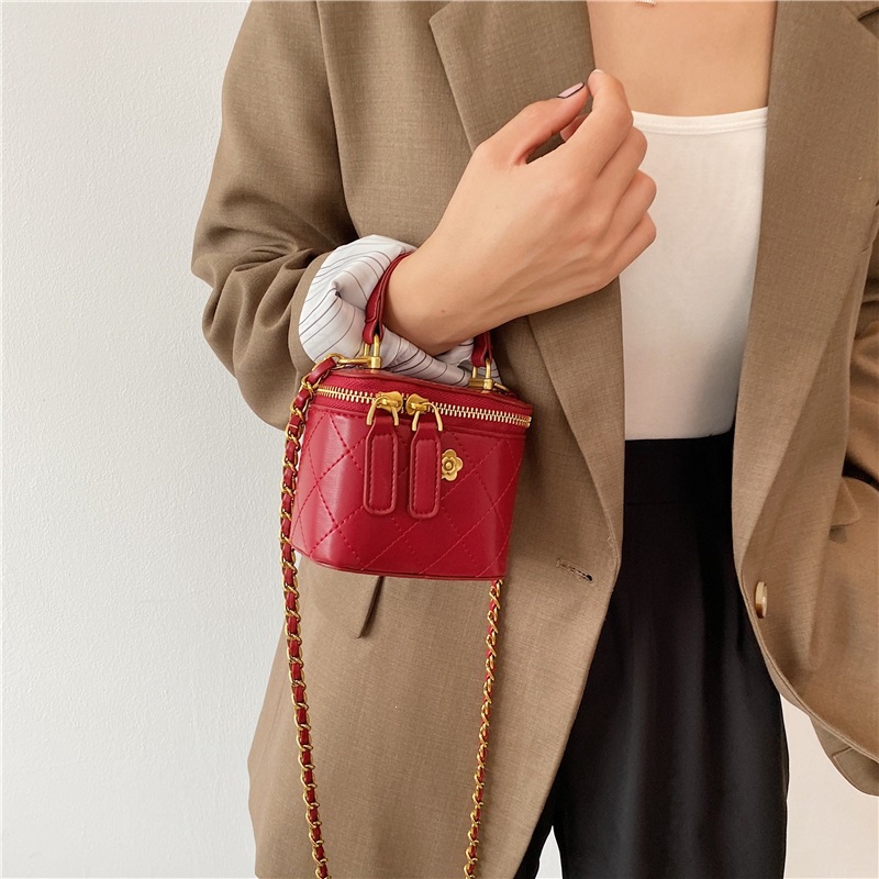 Bolso de bordado de diamante de sensación diaria para mujeres 2026 nueva moda versátil bolso de mochila exquisita bolso de mano super caliente image 8