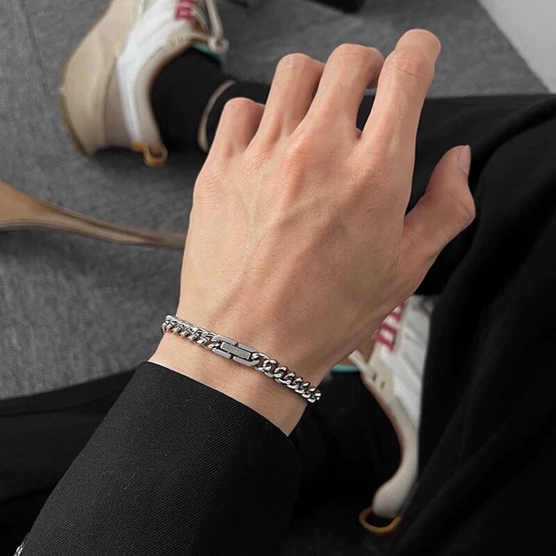 Hip-Hop Titanium Steel Bracelet Men's Ins Trendy Cuban Chain No Fading Couple's All-match Bracelet High-end Feeling Trendy Handsome Bracelet