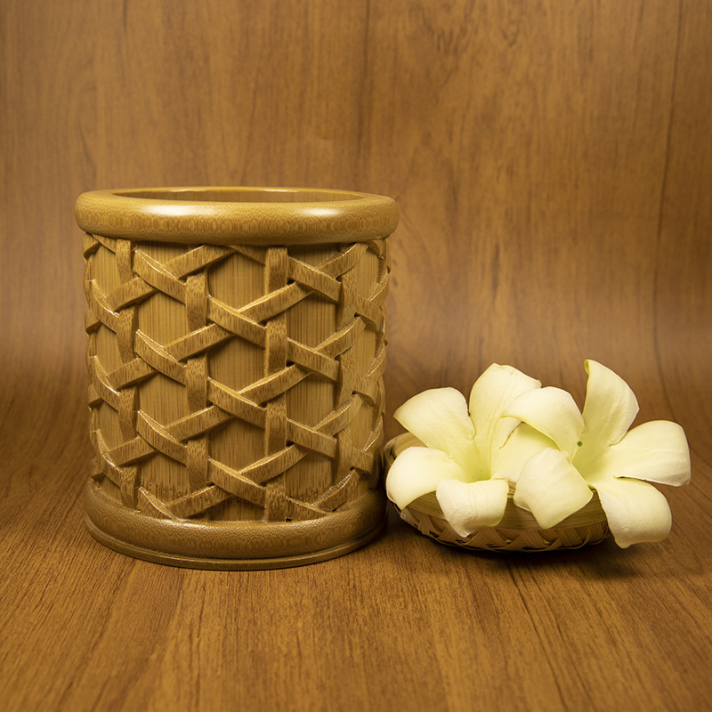 릴리프 대나무 펜 홀더