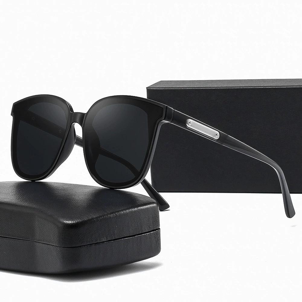 Трендовые модные sunglasses, инфлюенсер, защита UV