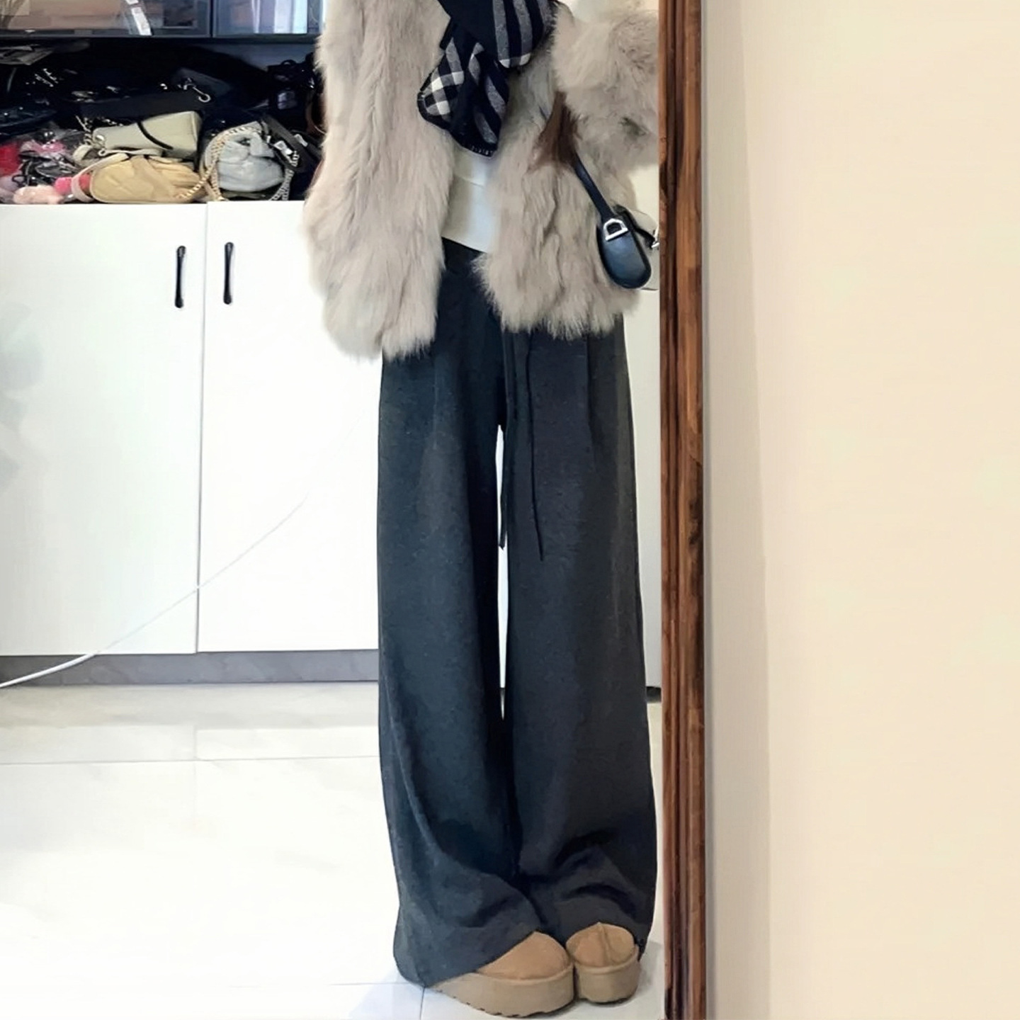 Rice Pants 2025 New Sweatpants for Plus-Size Women, Loose and Slimming, Fleece-Lined, Women's Lazy Style Dark Gray Wide-Leg Pants