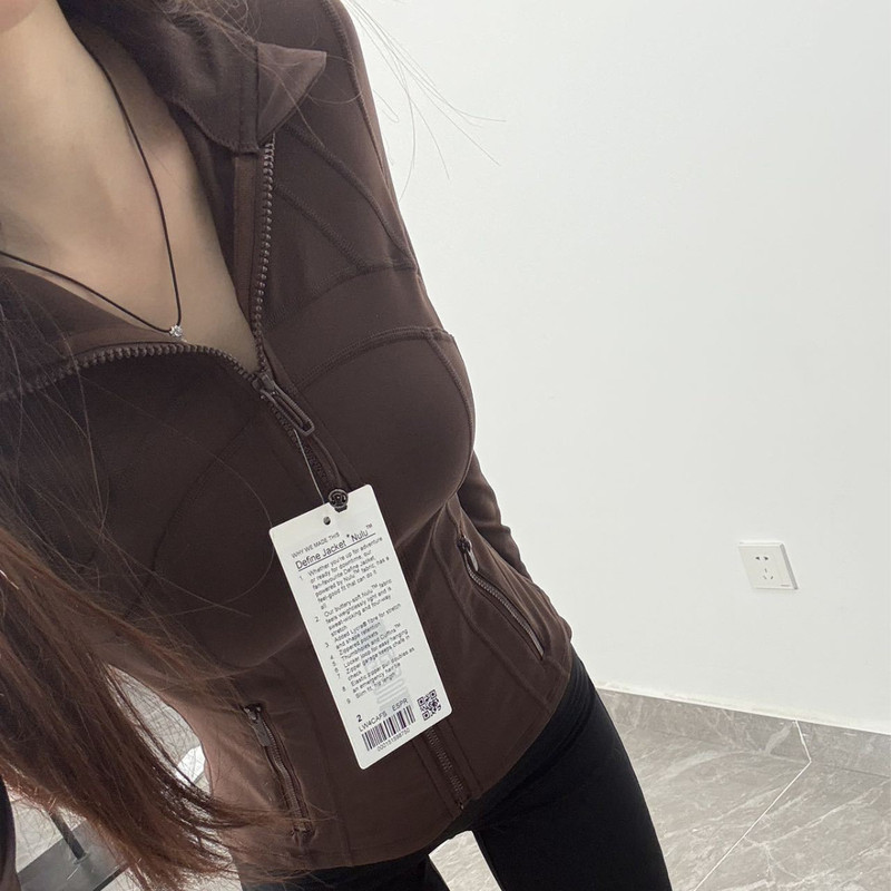 Stand Collar Yoga Jacket for Women, Slim Fit Quick-Dry Sports Top, Long Sleeve for Running, Fitness, and Pilates Stand Collar Yoga Jacket for Women, Slim Fit Quick-Dry Sports Top, Long Sleeve for Running, Fitness, and Pilates
