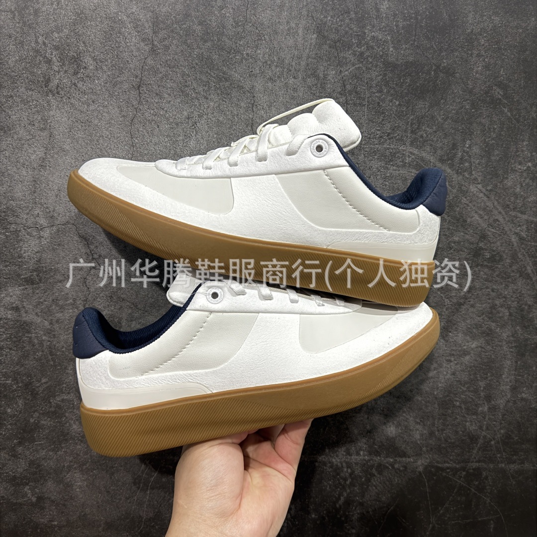 White, brown and blue, pure original high version, half a size too small