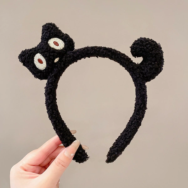 Black cat