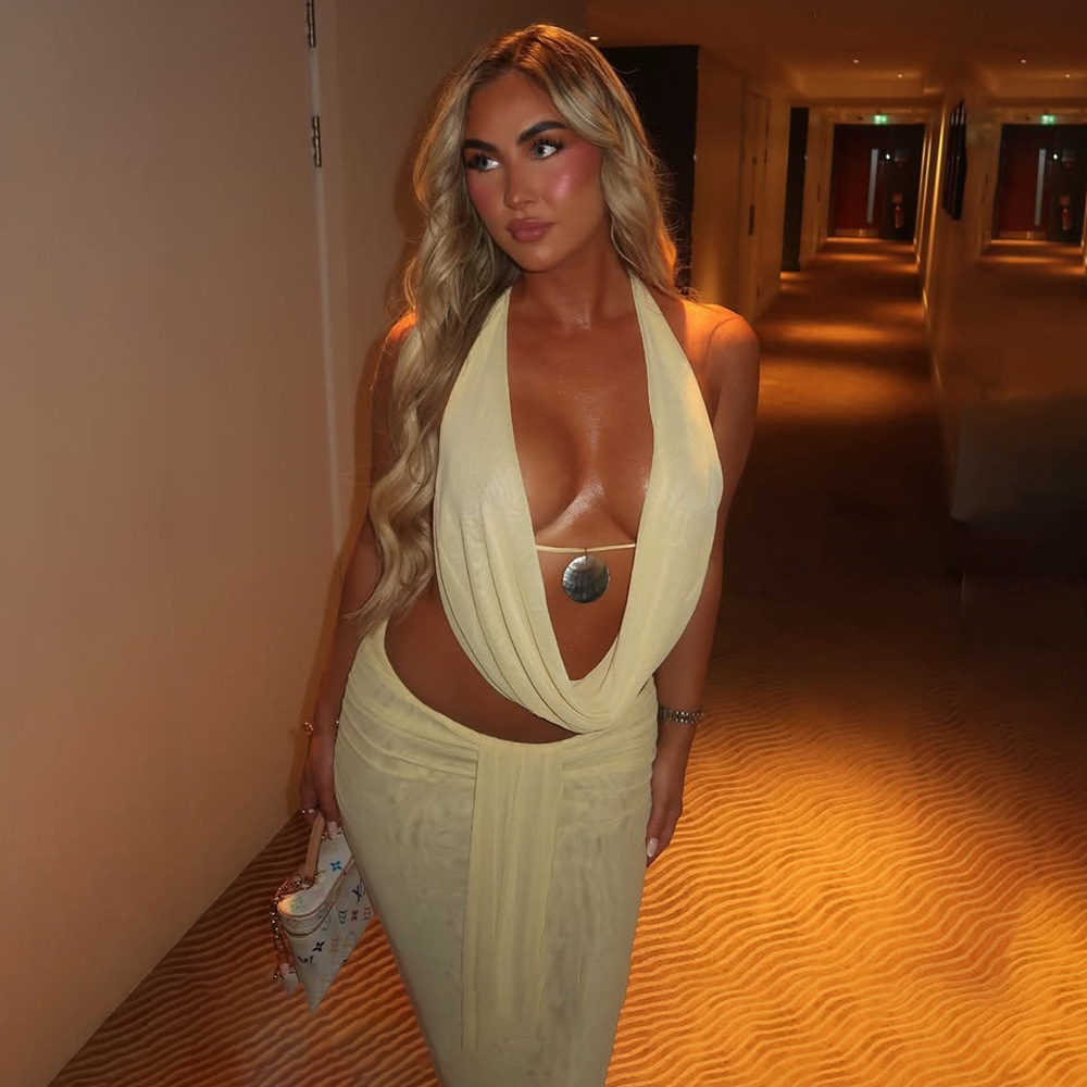 Women's Halter Neck Backless Top And Bodycon Skirt Set Elegant_voghion.com