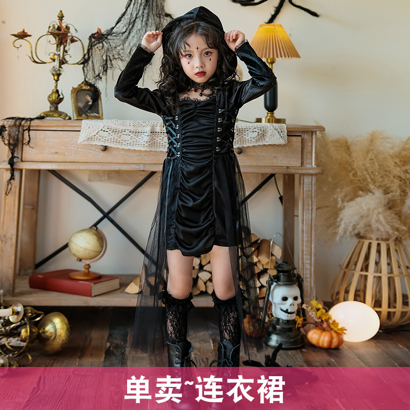 Dress with hood, accessory