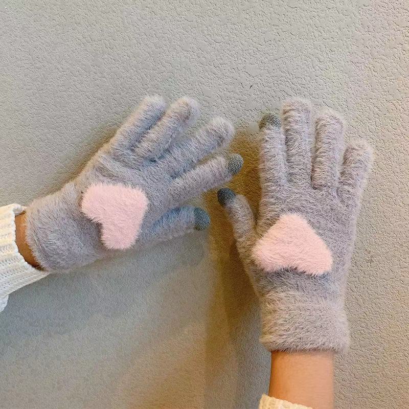 Nuevo amor de pantalla táctil guantes de peluche al aire libre de cinco dedos lindo tejido otoño invierno calentamiento a prueba de viento guantes de invierno para chicas