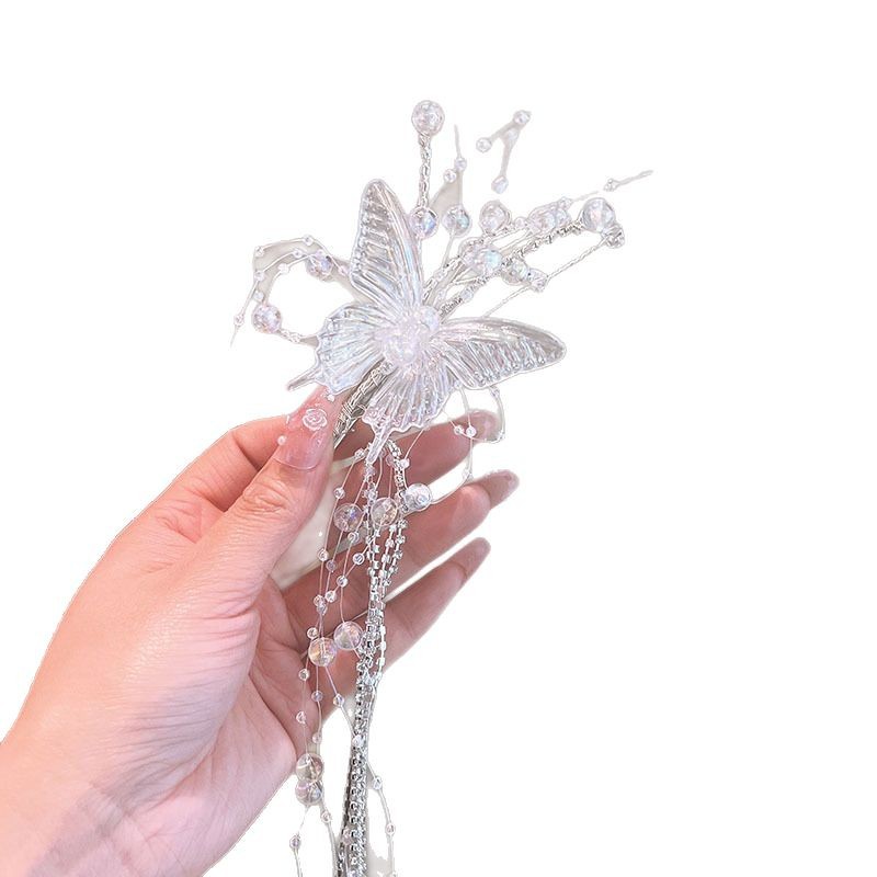 Children's hairgrip with tassels