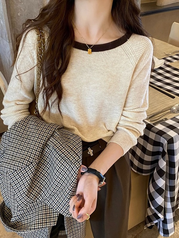 打底衫女2025新款秋季长袖薄款内搭针织衫小众高级感毛衣撞色上衣|undefined