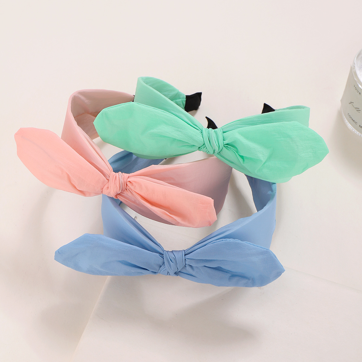Coreano dulce ins simple Orejas de conejo diadema color arco tela diadema color caramelo horquilla al por mayor