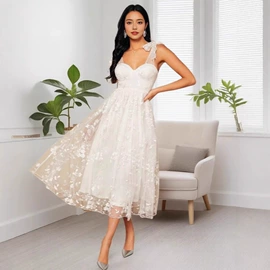 连衣裙;女士连体裤;女式衬衫