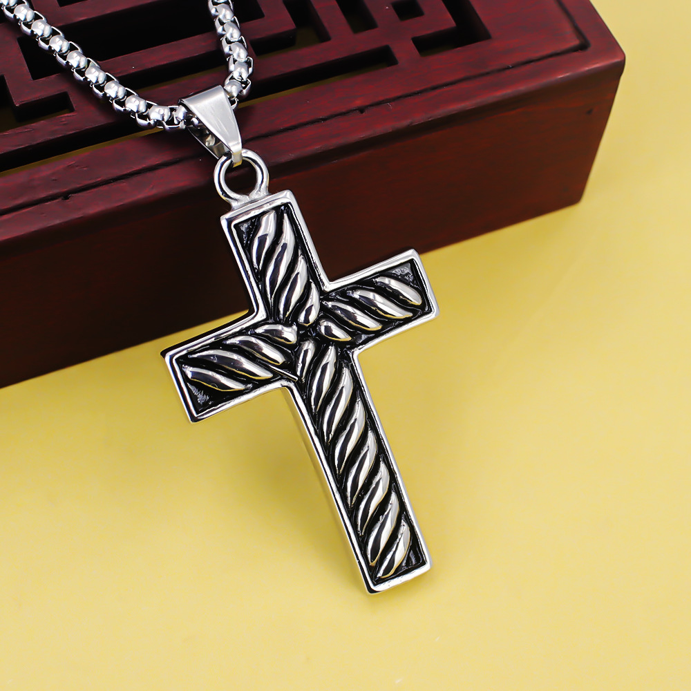 Edelstahl Anhänger Halskette Mit Gestreiftem Kreuz Für Damen_voghion.com