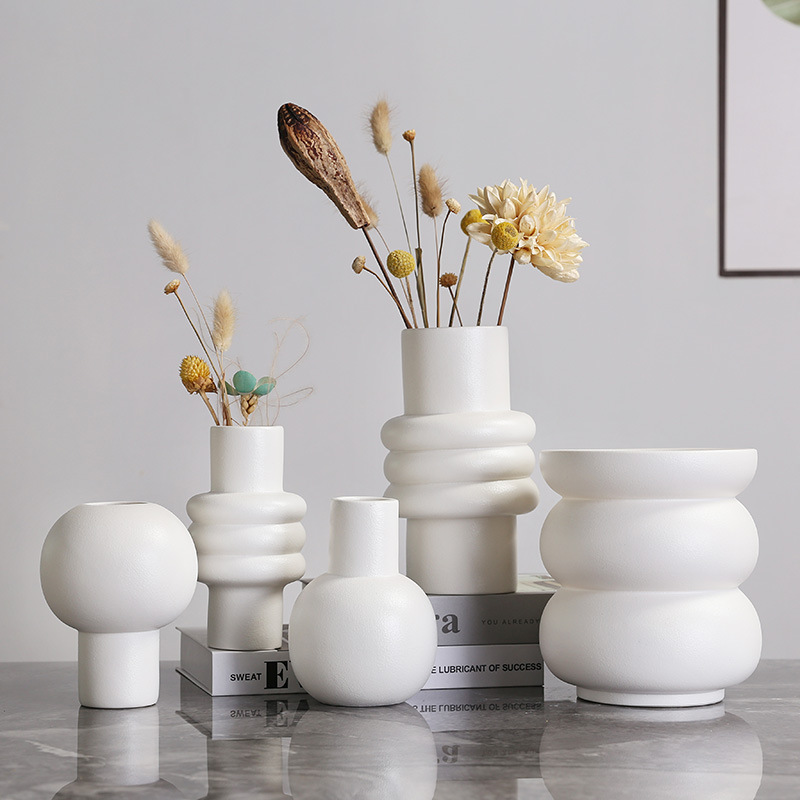 跨境陶瓷花瓶批发家居摆件客厅干花酒店别墅样板间陈列手工白瓷