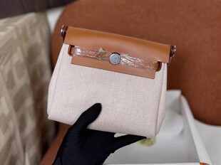 2025�¿��ֹ�miniherbag�ȿp�P���ţƤ����ƴɫ���μ�б��Ů��