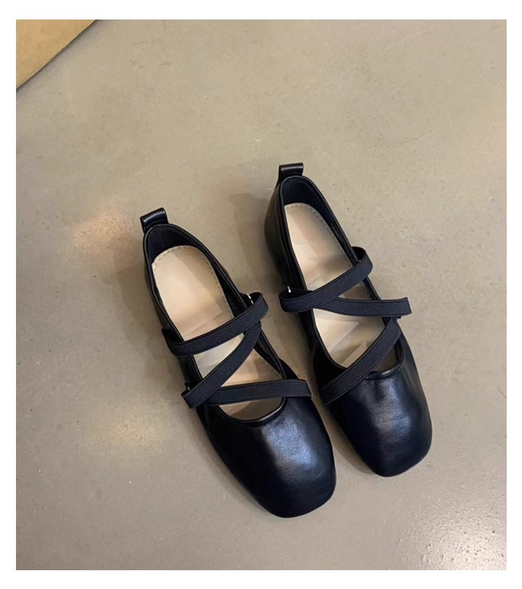 검은색