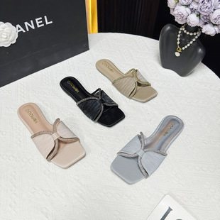 2025 New Summer Flat Women's Slippers Rhinestone Slip-Ons Fairy Style African Women's Slippers Soft Sole Square Toe Versatile