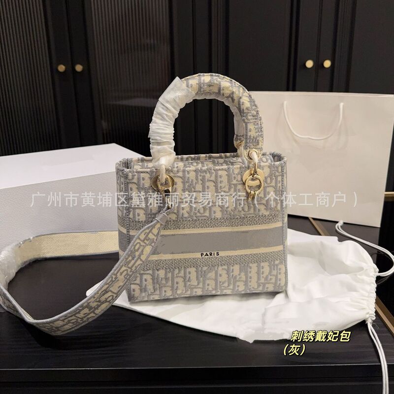 跨境2025新款经典刺绣戴妃手提单肩斜挎包包高品质轻奢女士手提包|undefined