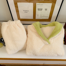 �ﶬɺ���q˯��Ů�ӽq�Ӻ�ů���ɰ�ë�q�Ҿӷ����bŮ���e���s�L