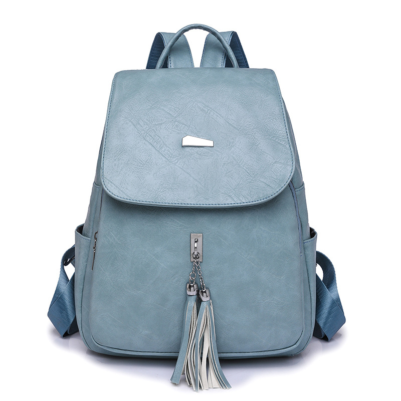 Spot wholesale 2023 nueva mochila casual de cuero suave para mujer Europa y América retro de gran capacidad con flecos mochila de viaje