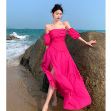 现货实拍显白枚红色一字肩吊带显瘦抹胸开叉连衣裙中袖长裙