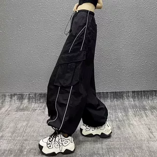 美式速干简单款降落伞束脚工装裤2025女夏高腰垂感休闲阔腿运动裤