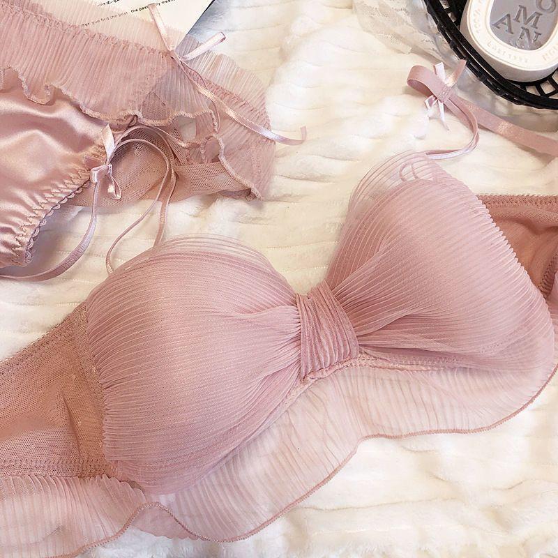 Japanese-Style Lingerie with Pleated Design and Bow, Comfortable Wireless Bra Set for Small or Flat Chests