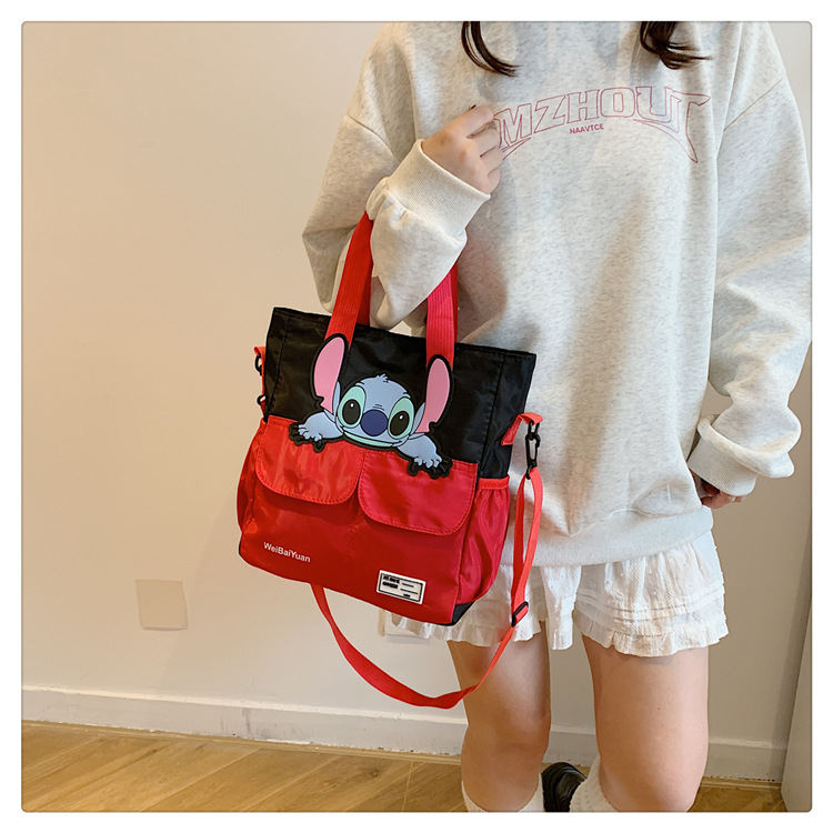 A new, versatile, large-capacity single-shoulder crossbody bag with a cute and girlish heart for student tutoring in the Korean version of Instagram undefined