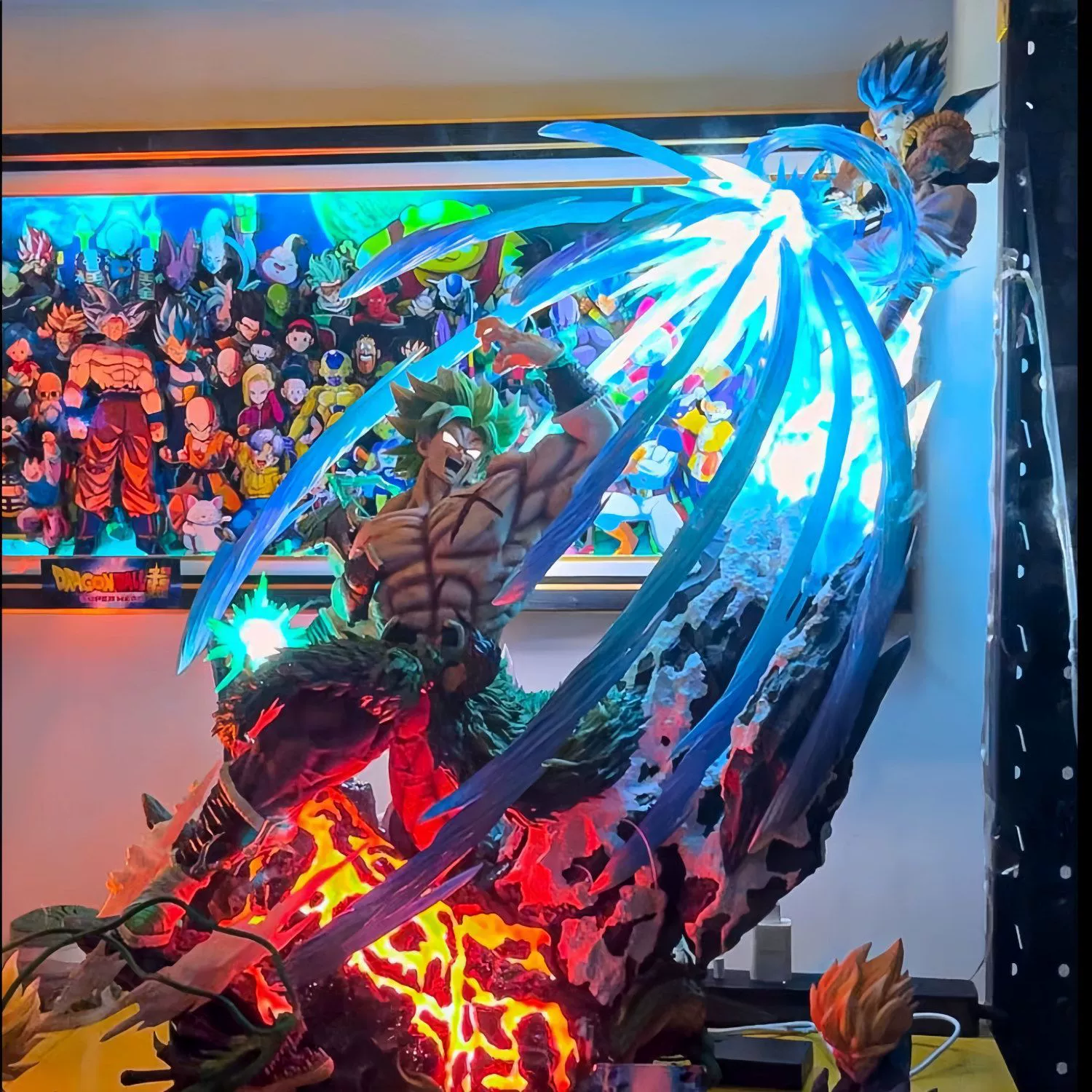 Броли против Гогеты [ограниченная серия] Боевая сцена Dragon Ball GK Фигурка Модная модель Орнамент