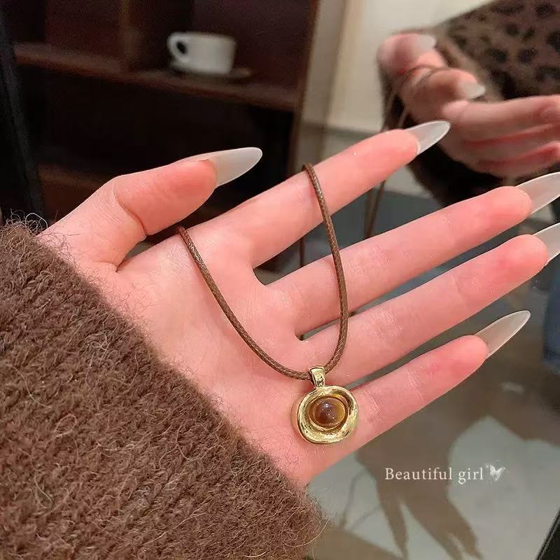 타원형 타이거 아이 스톤 목걸이