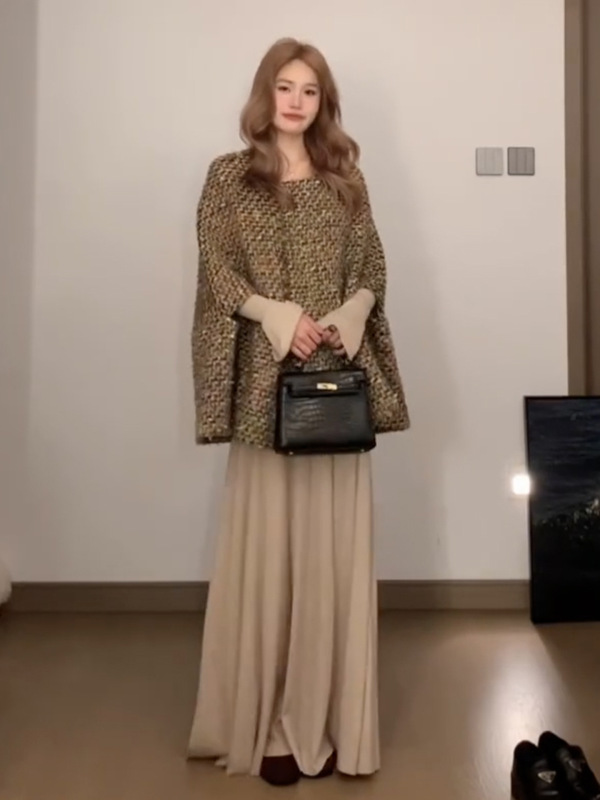 打底内搭针织连衣裙女早秋装2025新款感修身显瘦法式冬季长裙|undefined