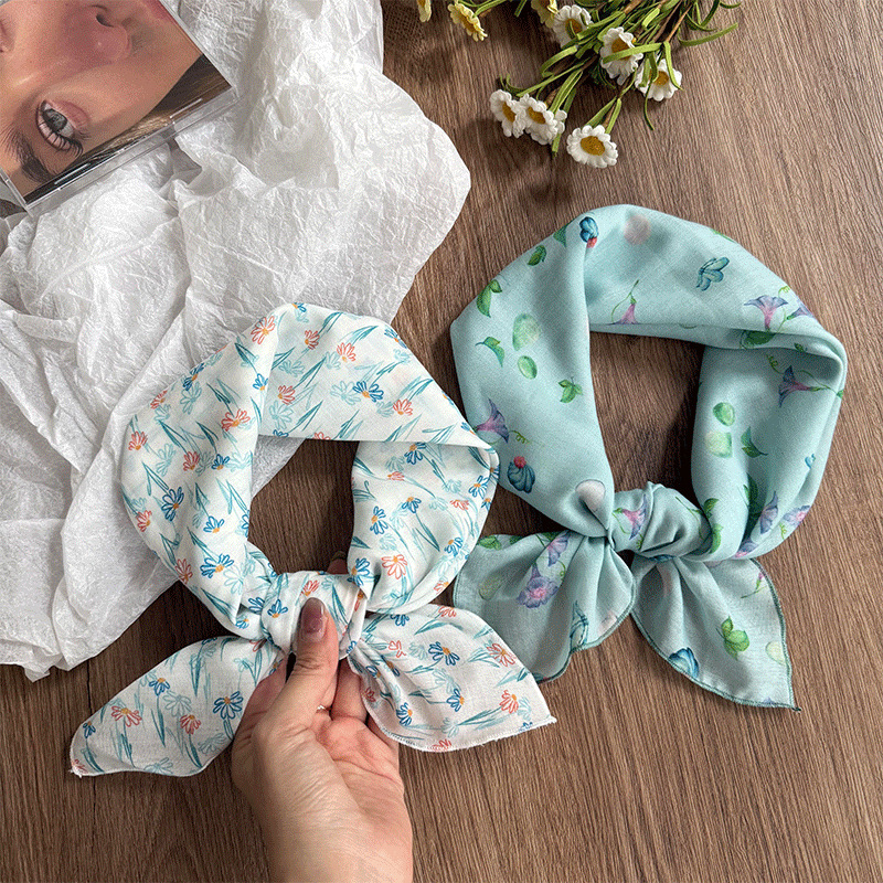 Pañuelo en la cabeza Verano femenino pastoral nuevo estilo floral literario bufanda cuadrada todo fósforo bufanda pequeña bufanda de seda correa para el cabello multifunción accesorios para el cabello