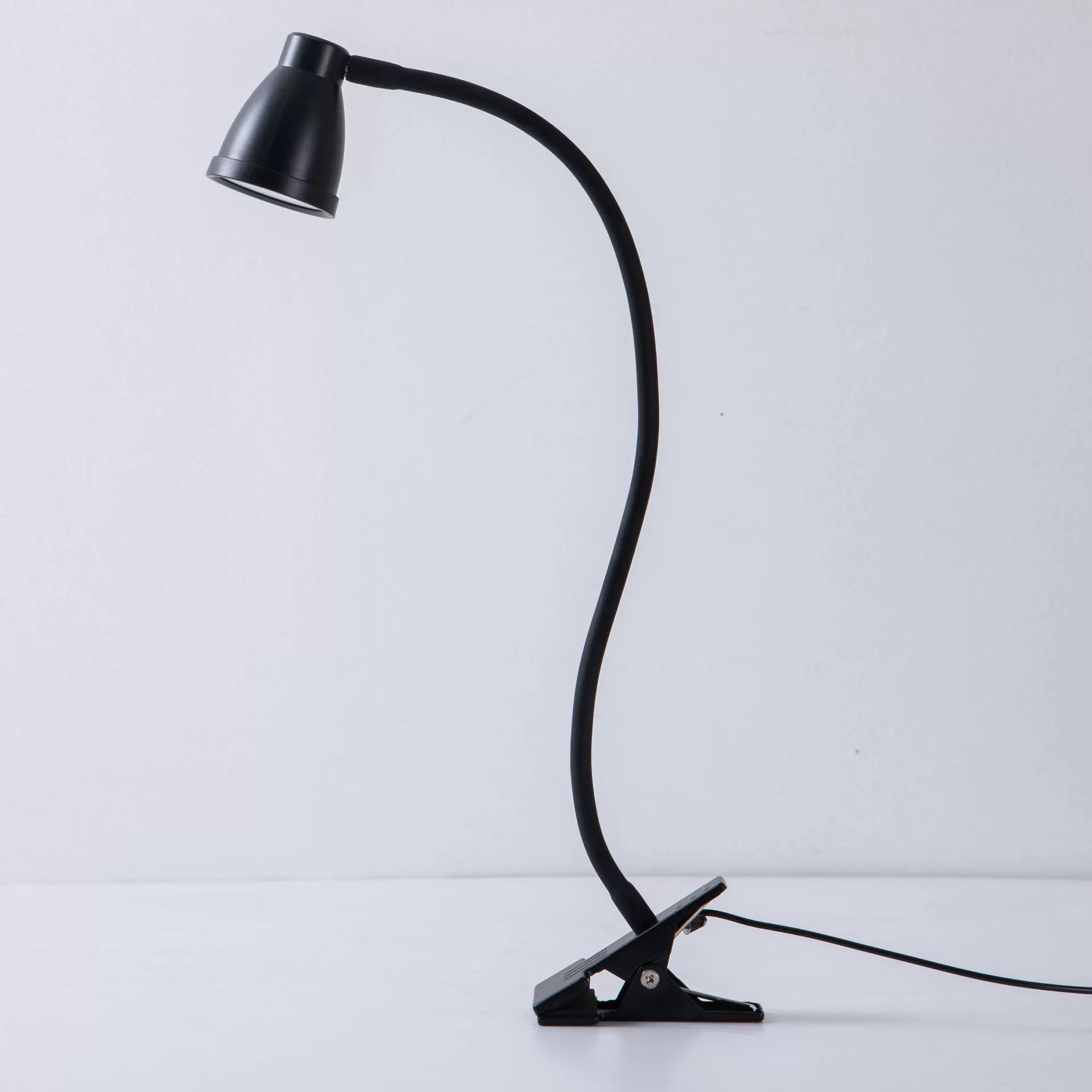 新款Led夹子台灯护眼学习工作床头现代简约便捷美容美甲纹绣台灯