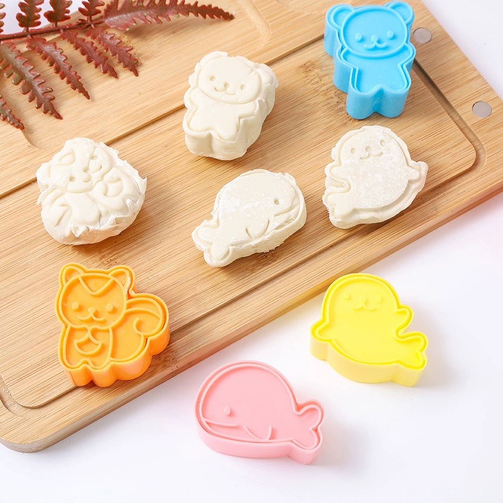 Mini cute animal sandwiches children's bento biscuits mold wholesale low -cost rice ball sushi baking tool