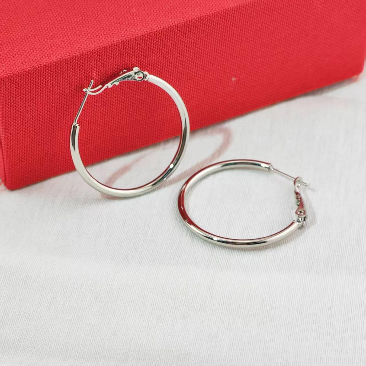 Xuping joyería estilo de moda europea y americana aretes exagerados doble fila brillante aretes de aretes de arroz de arroz pendientes de arroz transfronterizos aretes al por mayor