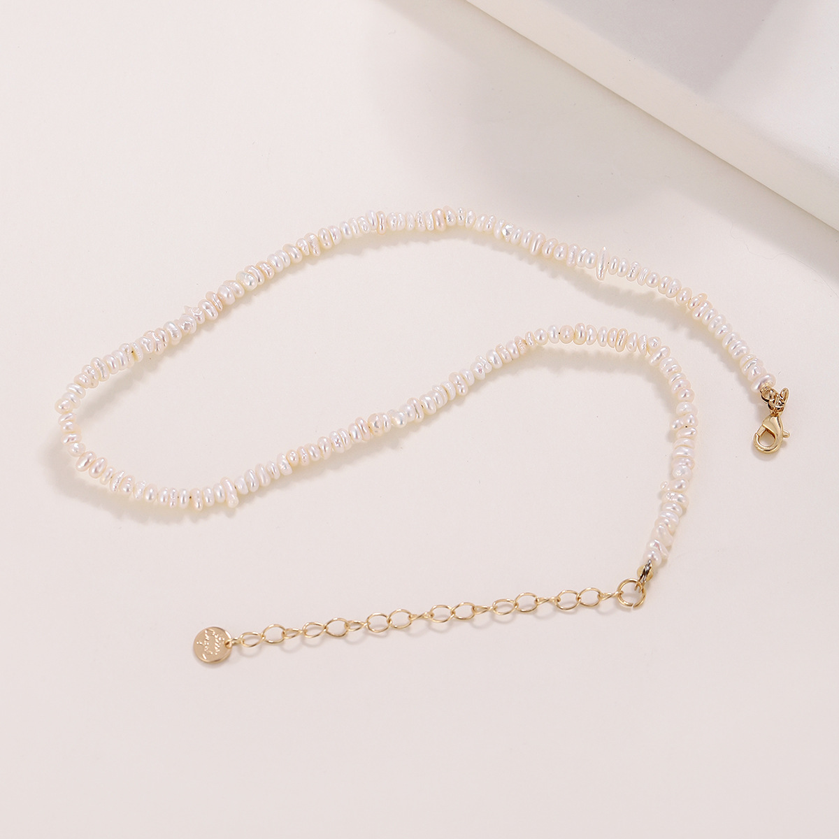 Pequeño grano de arroz natural agua dulce perla real apilados cadena clavícula temperamento simple irregular collar en forma Barroca