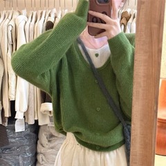 拼接假两件爱心扣针织衫上衣女秋冬新款宽松气质减龄套头毛衣女潮