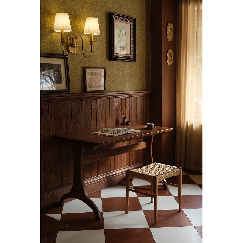 Tao Ye Store |   Monet Vintage Coffee Shop Dessert Shop Retro Dining Table Desk