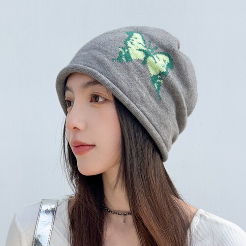 Winter and Autumn Knitted Wool Butterfly Cluster Hat, Warm Ear Cover, Face-Smoothing, Loose Fit, Versatile Hooded Beanie