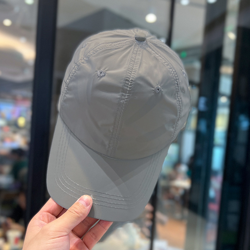 Gris / Réglable (54-62cm)