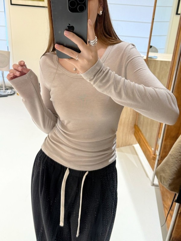 DIGM | 2025秋冬极简风褶皱打底衫天丝羊毛针织衫长袖T恤女57285|undefined