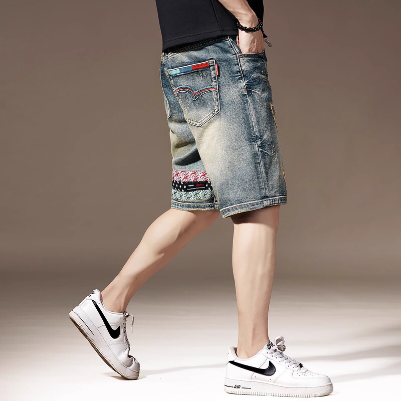 High-End Embroidered Light-Colored Thin Denim Shorts Men's Trendy Straight-Leg Knee-Length Shorts 2025 Summer New Men's Mid-Length Shorts